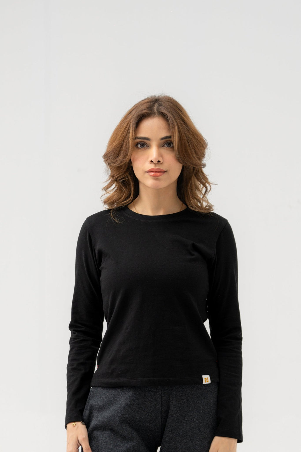 Classic Black T-shirt - women's clothing Pakistan