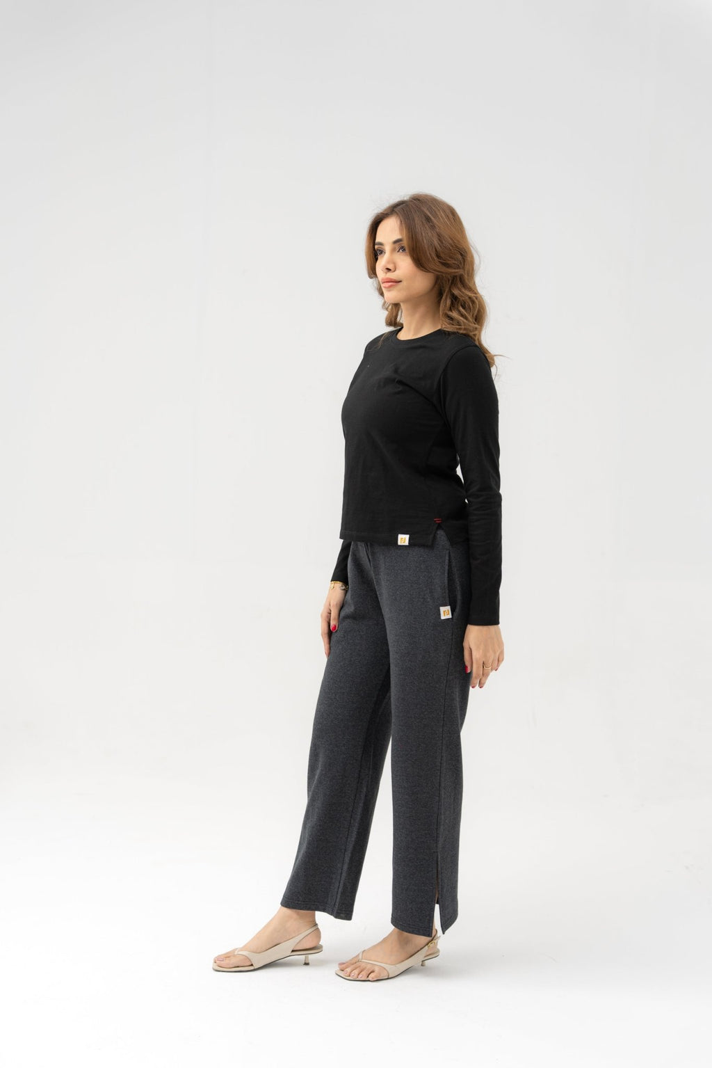 Classic Black T-shirt - women's clothing Pakistan